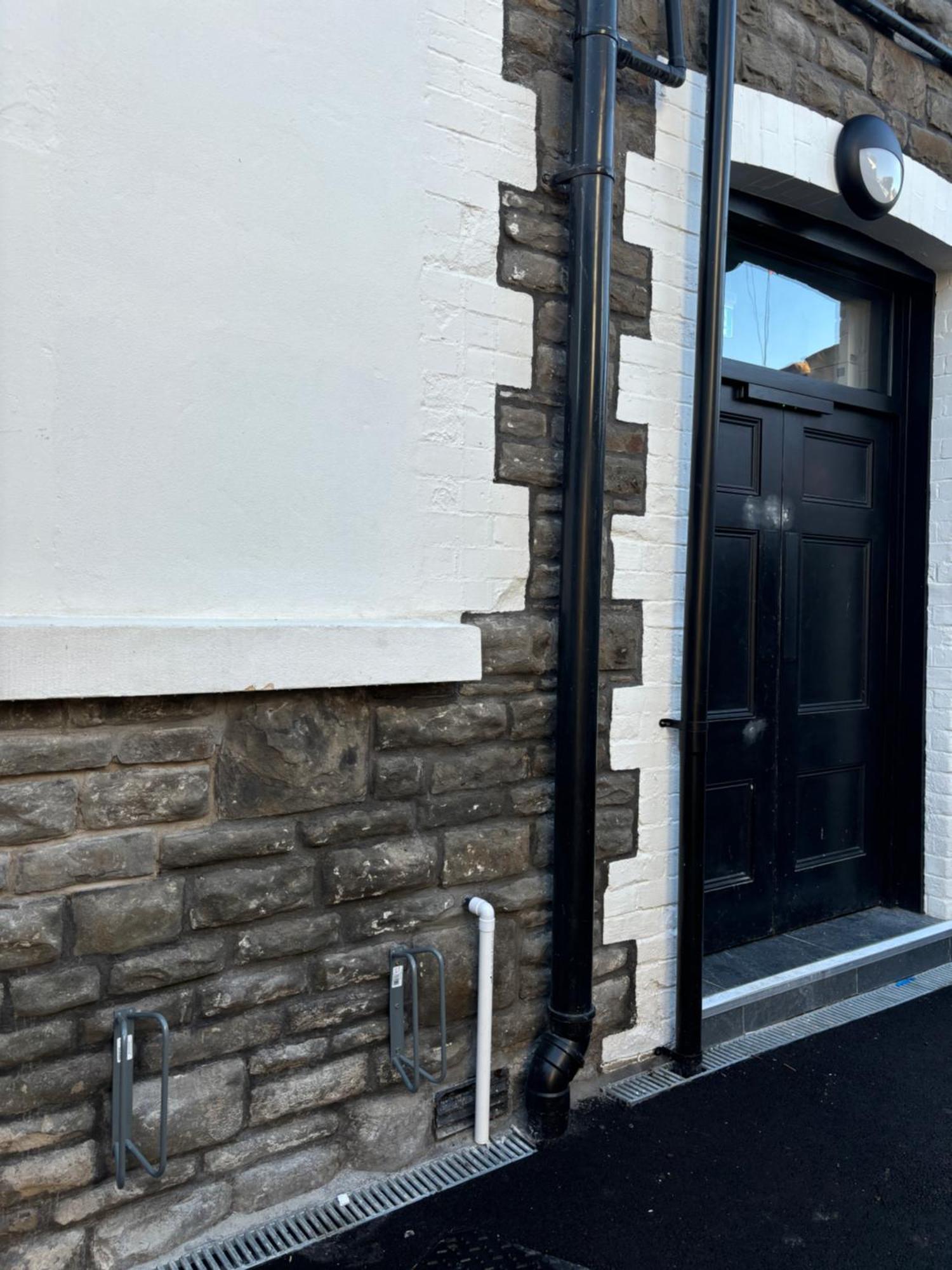 Luxury Spacious 2-Bed & High Ceiling Cardiff Esterno foto
